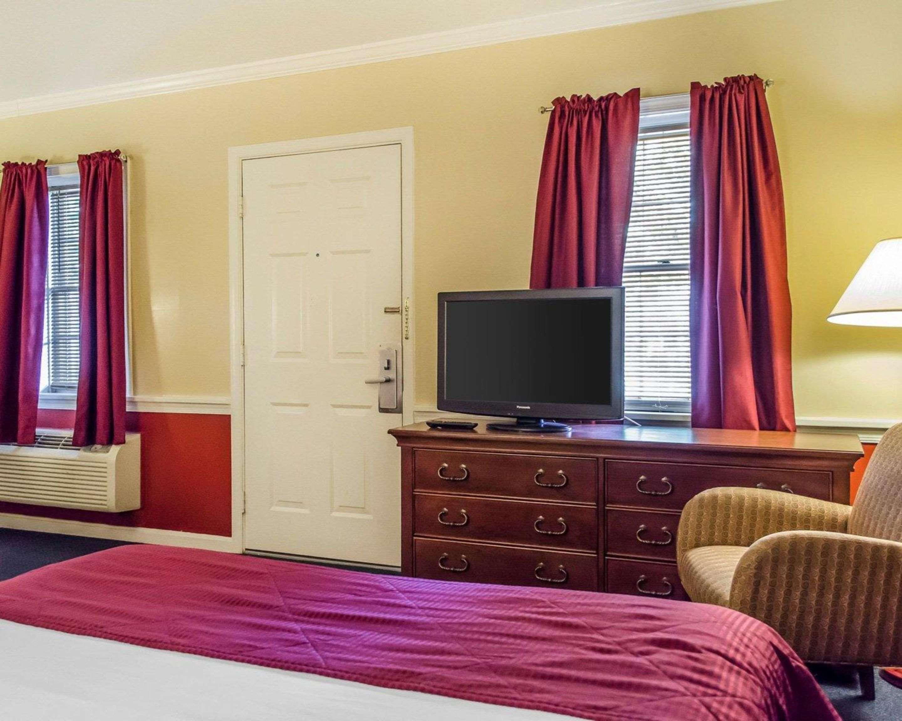 Clarion - Lancaster Inn