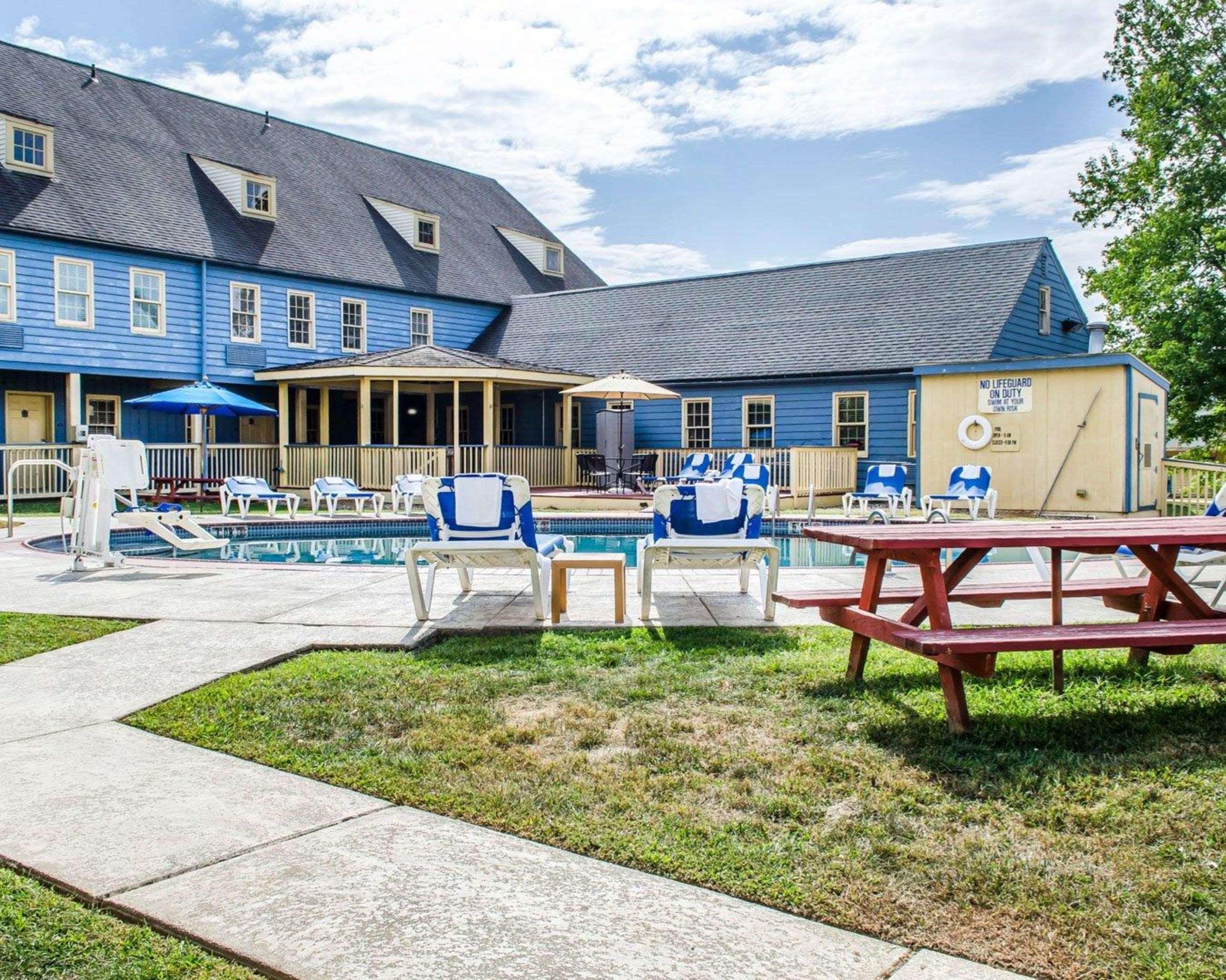 Clarion - Lancaster Inn 3*
