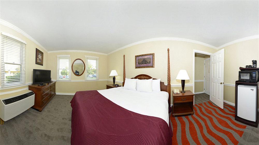 Clarion - Lancaster