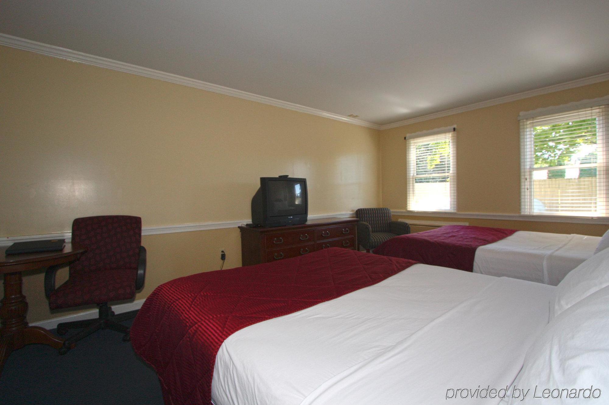 Clarion - Lancaster Inn