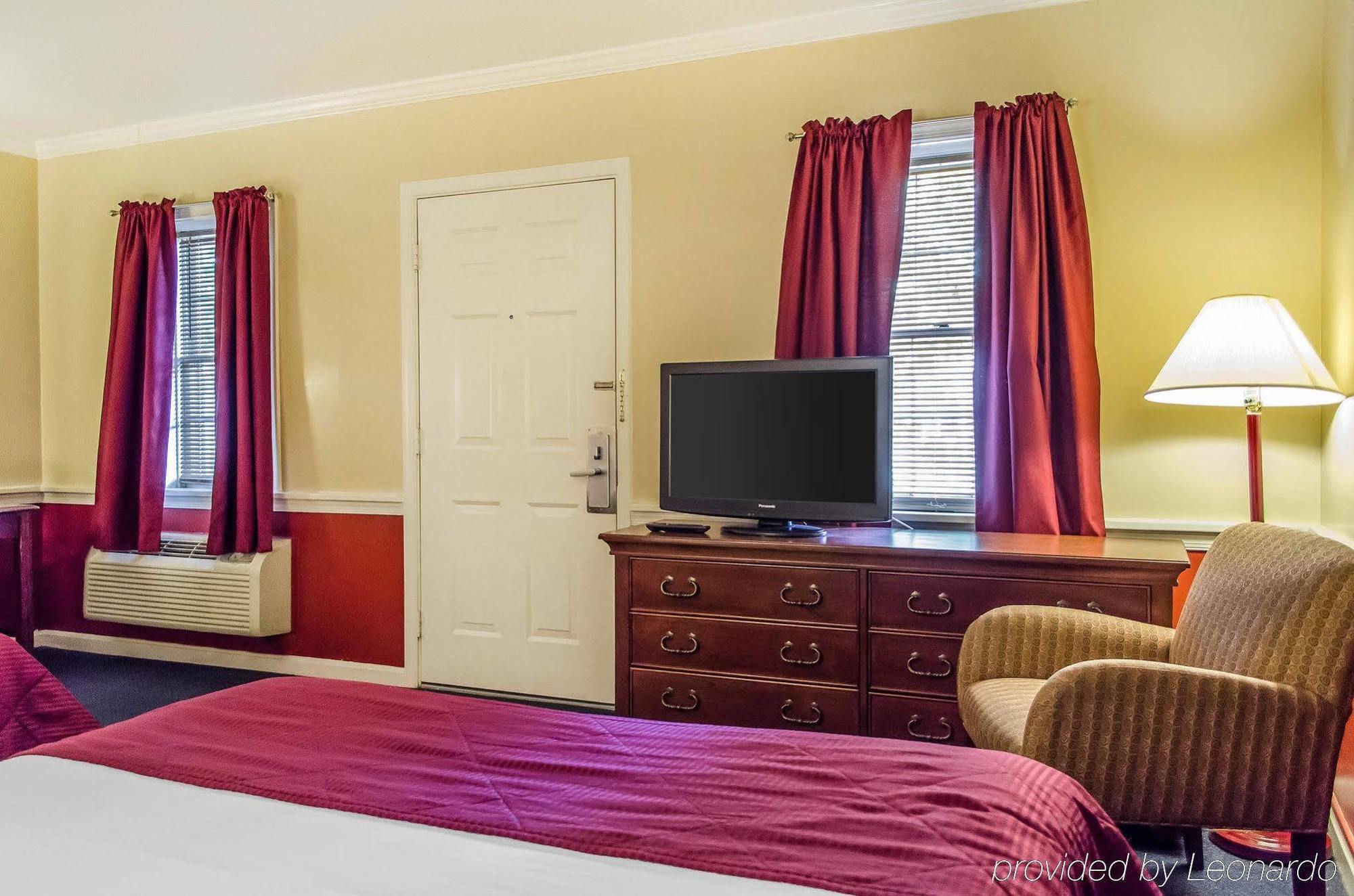 Clarion - Lancaster Inn Strasburg